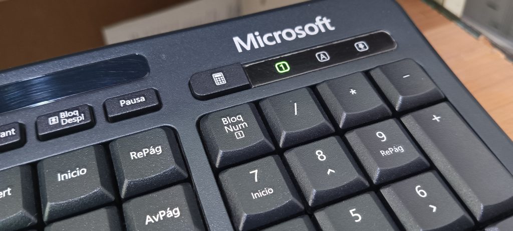 Atajo a la calculadora Teclado Microsoft Wired Keyboard 600